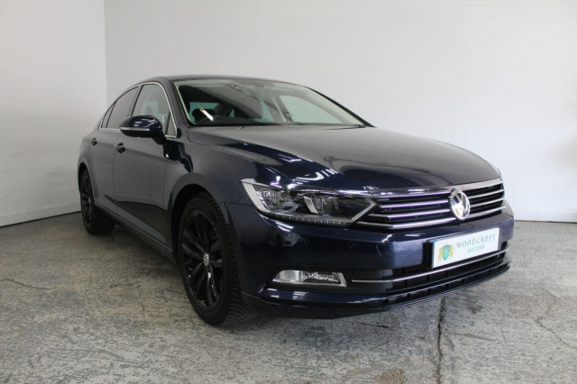 VOLKSWAGEN PASSAT 2.0 TDI BlueMotion Tech SE Business Euro 6 (s/s) 4dr (2015/15)