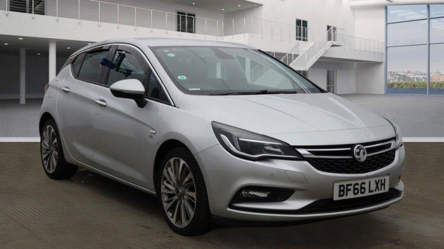 VAUXHALL ASTRA 1.6 CDTi BlueInjection Elite Nav Euro 6 (s/s) 5dr (2016/66)