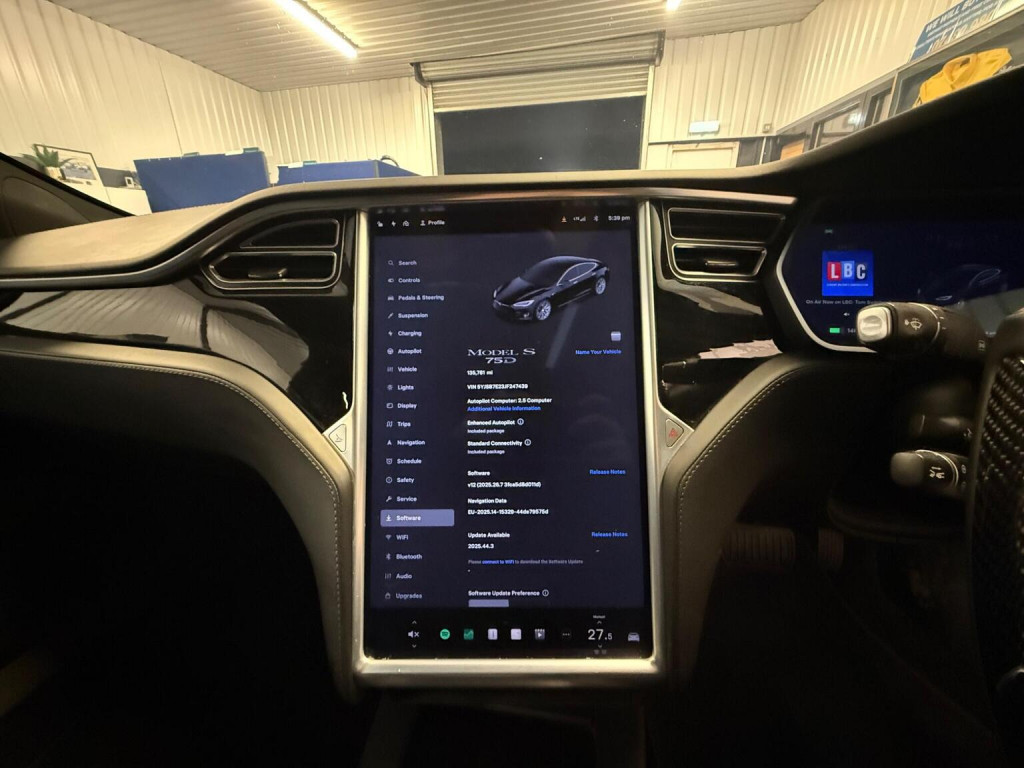 TESLA MODEL S