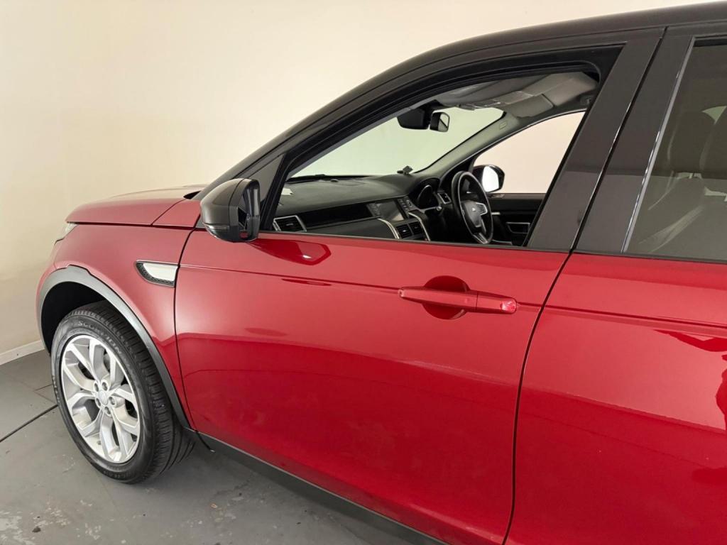 LAND ROVER DISCOVERY SPORT
