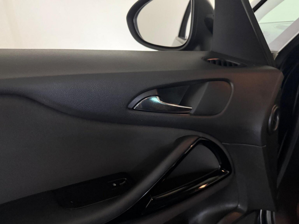 VAUXHALL ZAFIRA TOURER