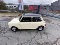 AUSTIN MINI