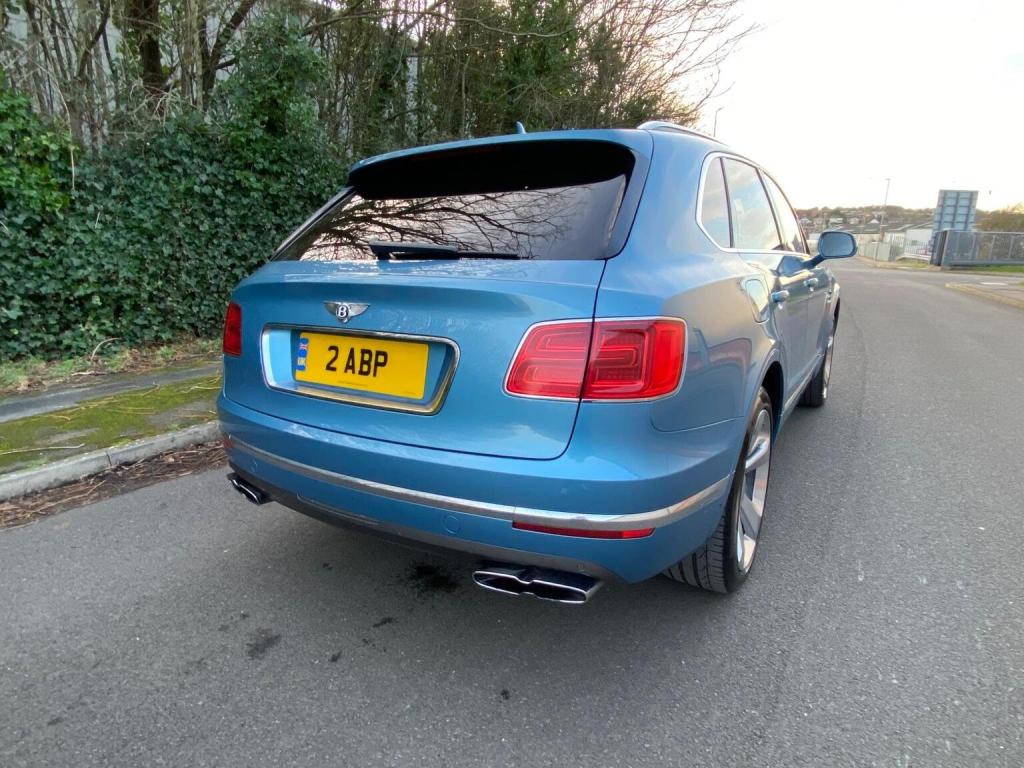 BENTLEY BENTAYGA