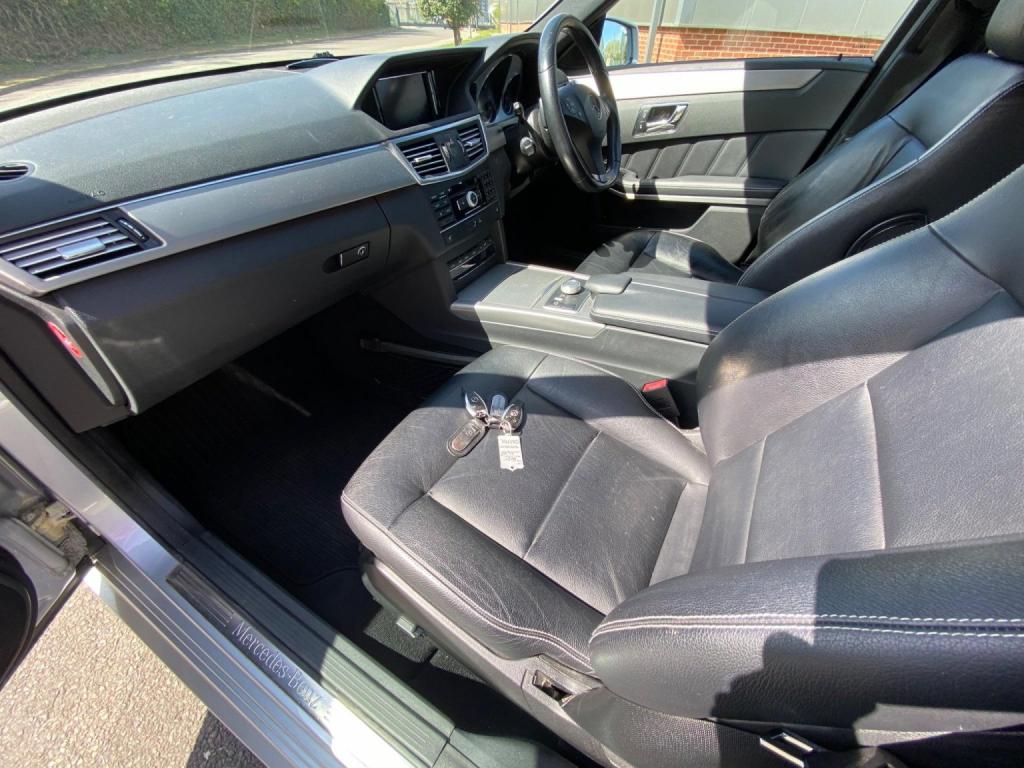 MERCEDES-BENZ E CLASS