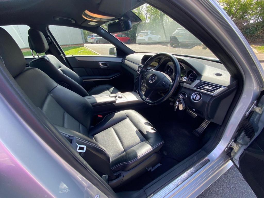 MERCEDES-BENZ E CLASS