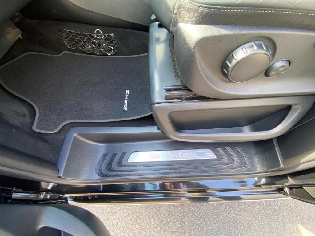 MERCEDES-BENZ V CLASS