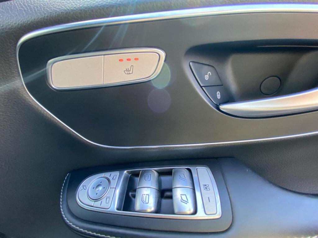 MERCEDES-BENZ V CLASS