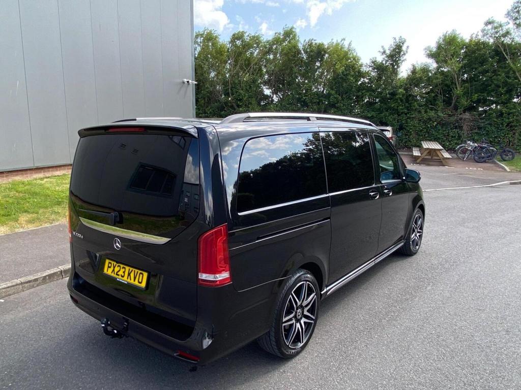 MERCEDES-BENZ V CLASS