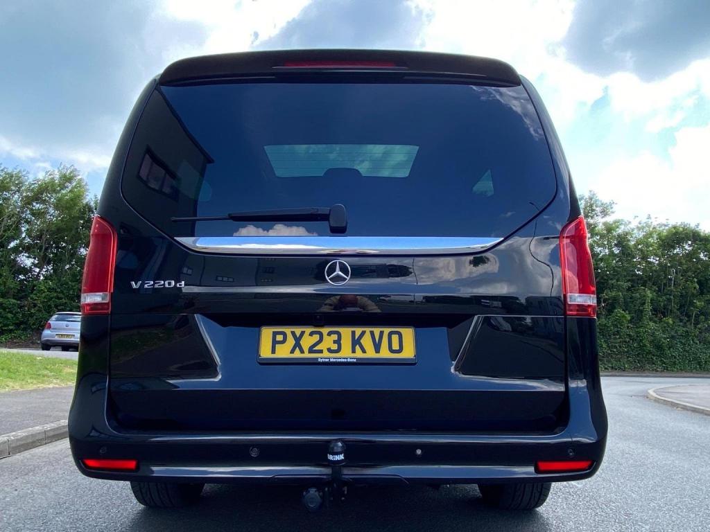 MERCEDES-BENZ V CLASS