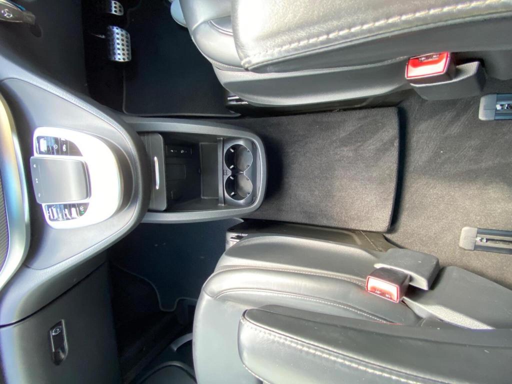 MERCEDES-BENZ V CLASS