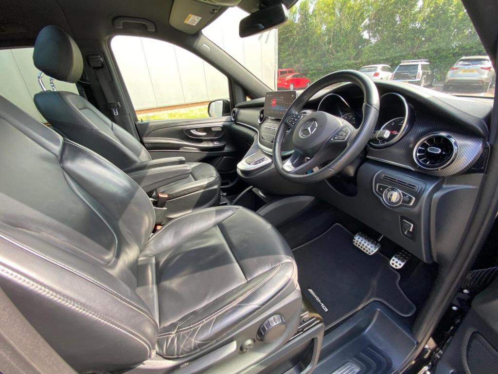 MERCEDES-BENZ V CLASS