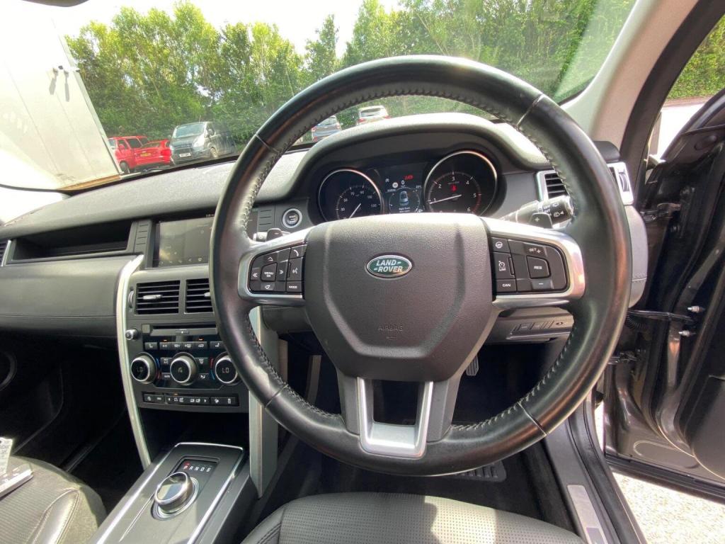 LAND ROVER DISCOVERY SPORT