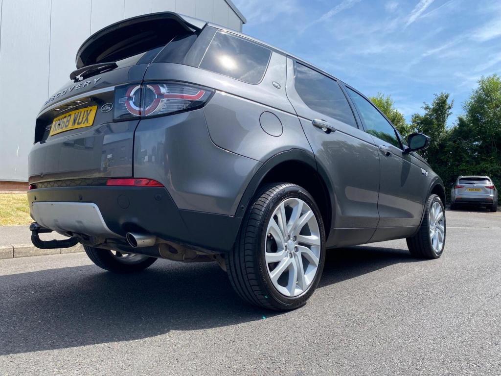 LAND ROVER DISCOVERY SPORT