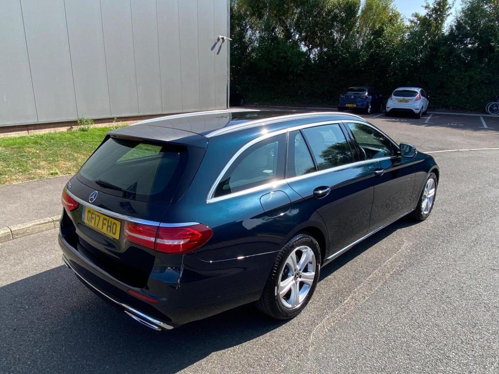 MERCEDES-BENZ E CLASS