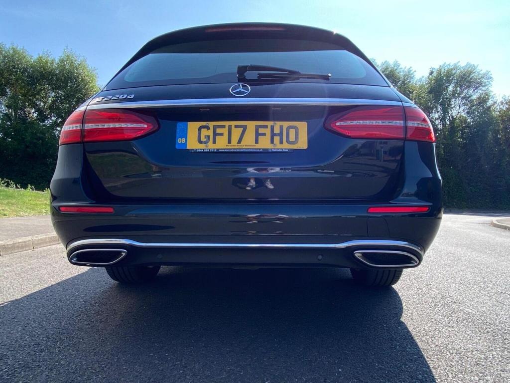 MERCEDES-BENZ E CLASS