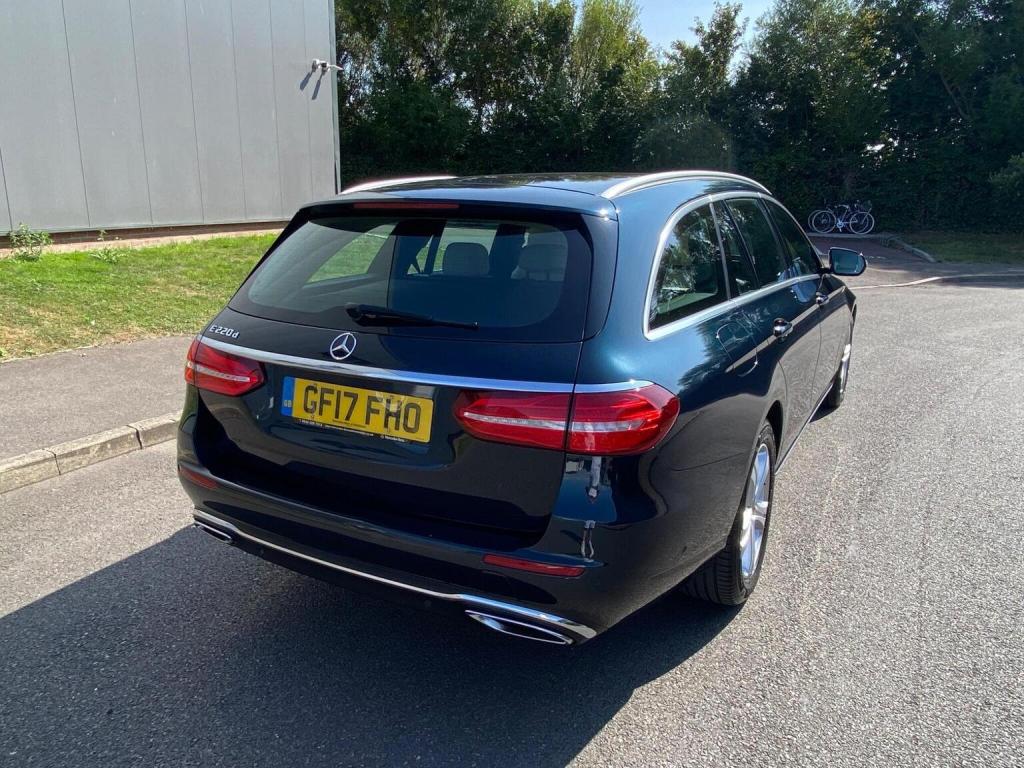 MERCEDES-BENZ E CLASS