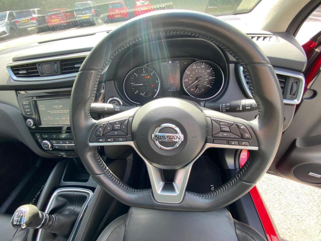 NISSAN QASHQAI