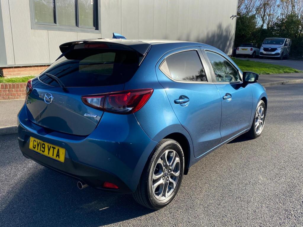 MAZDA MAZDA2