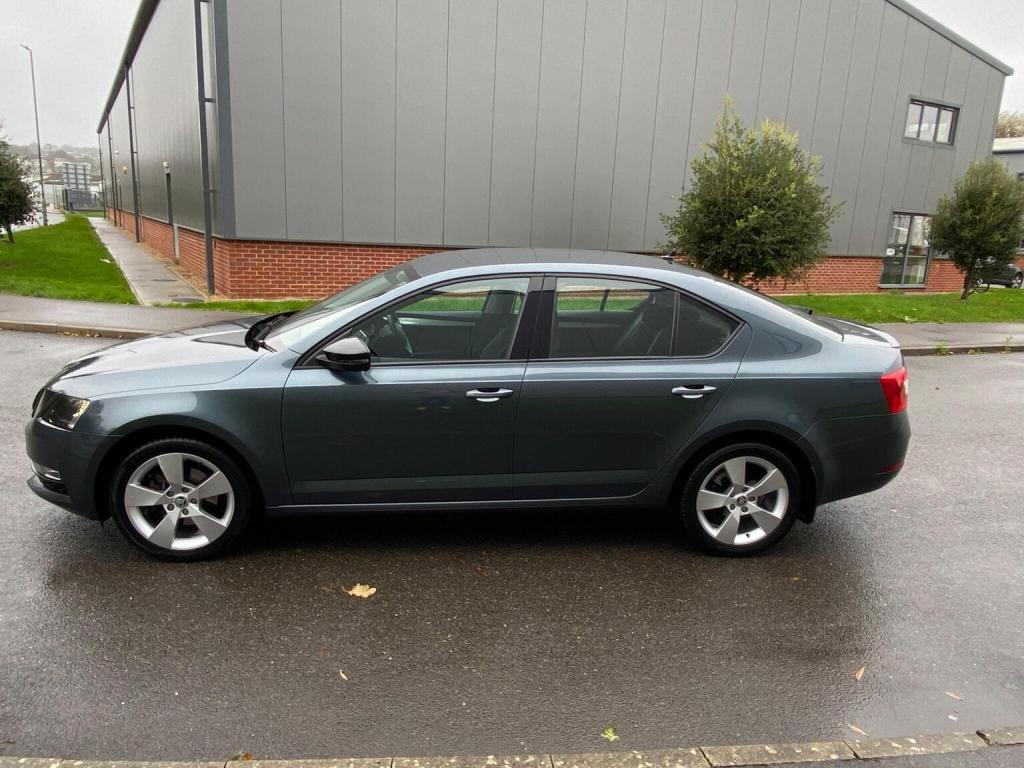 SKODA OCTAVIA