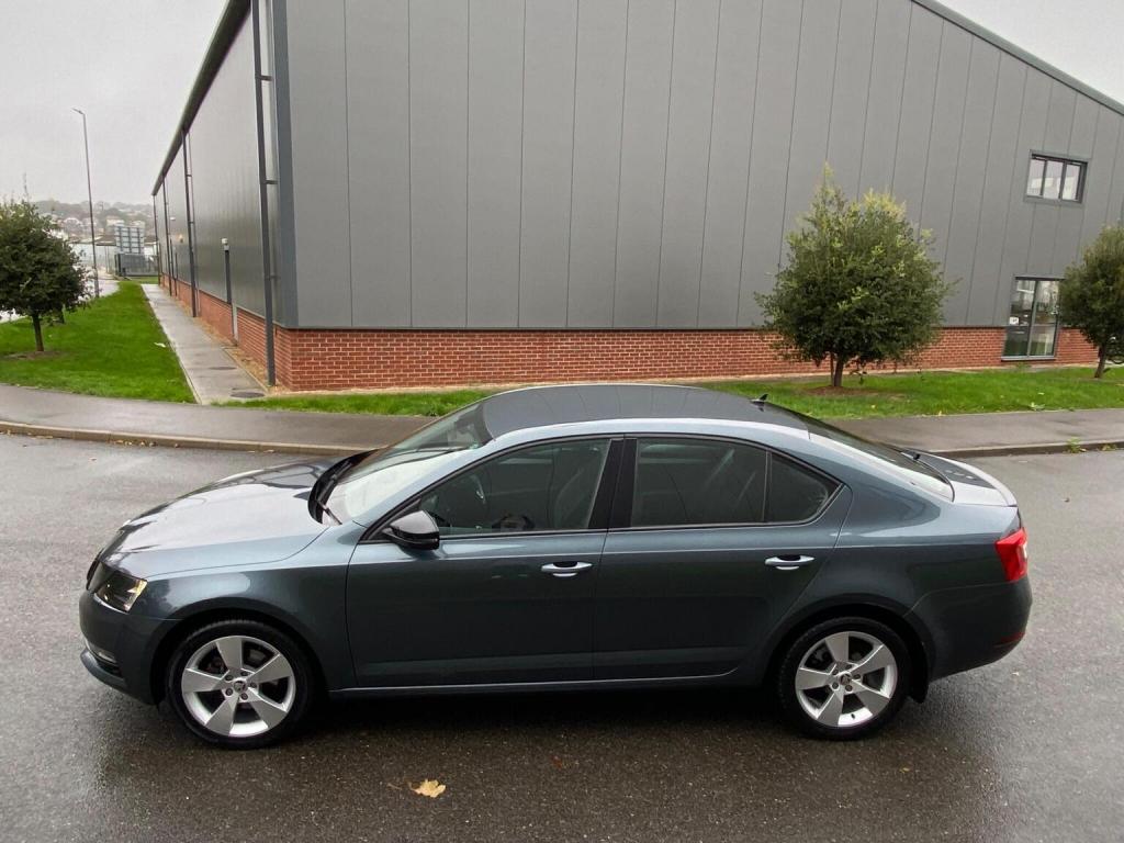 SKODA OCTAVIA