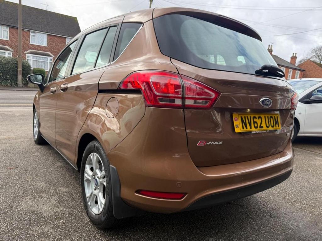 FORD B-MAX