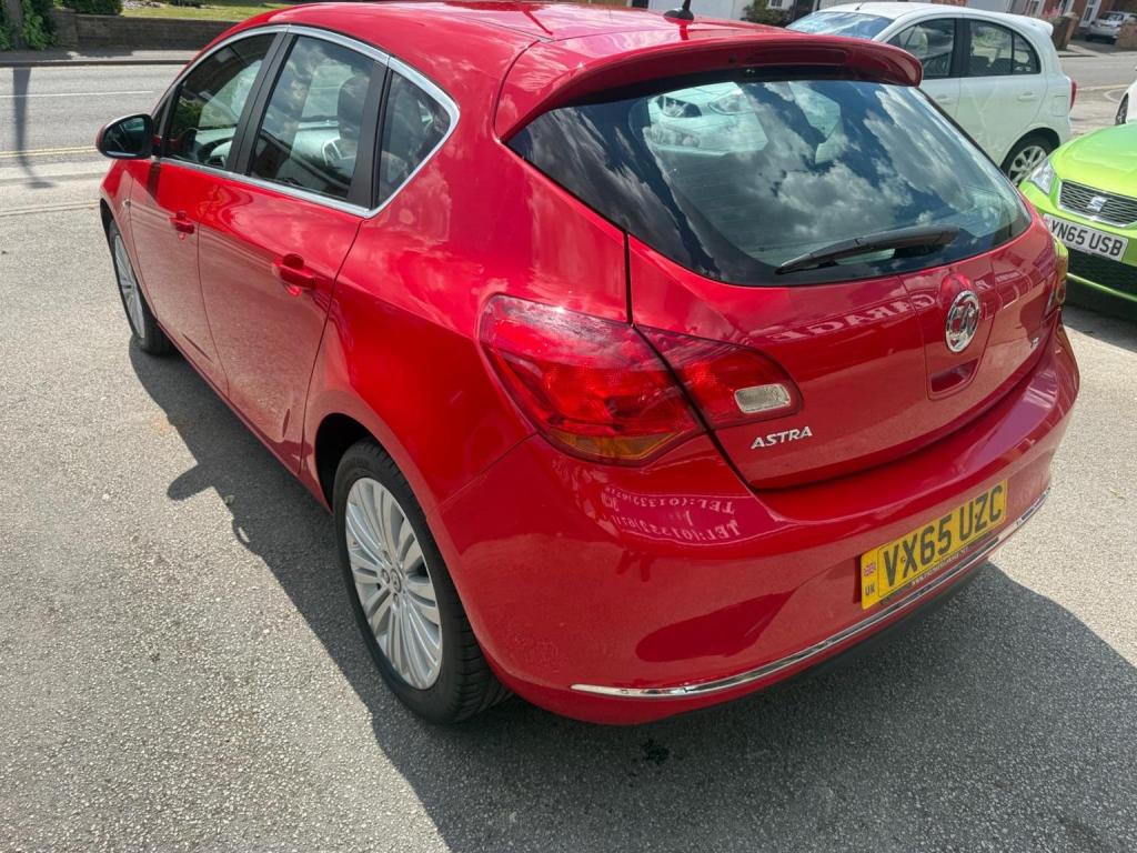 VAUXHALL ASTRA