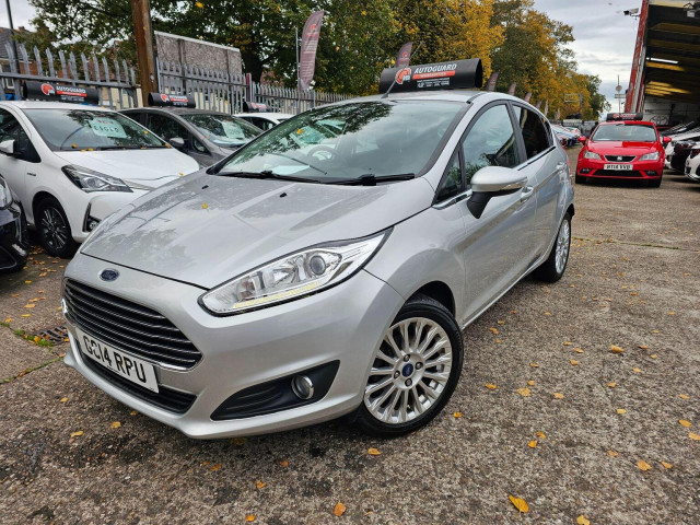 FORD FIESTA