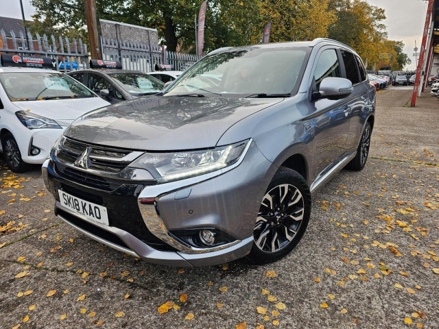 MITSUBISHI OUTLANDER