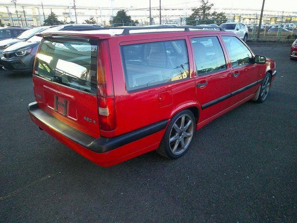 VOLVO 850
