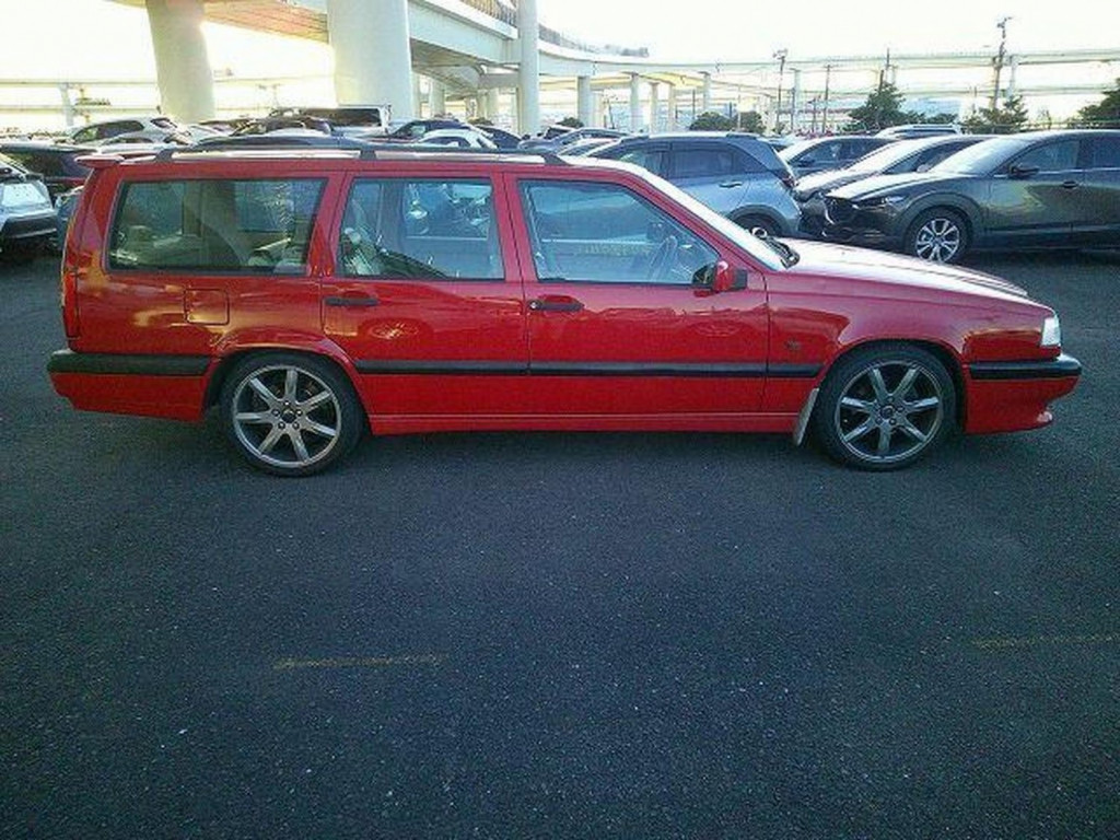 VOLVO 850