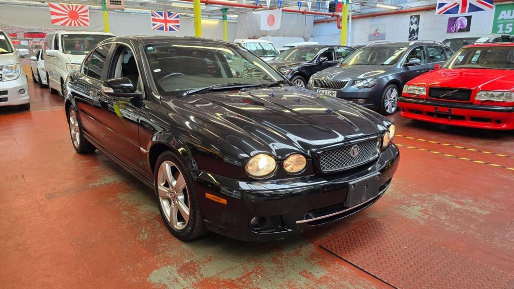JAGUAR X-TYPE