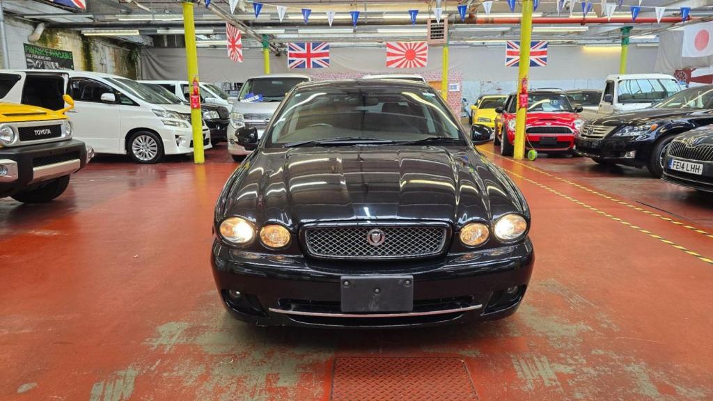 JAGUAR X-TYPE