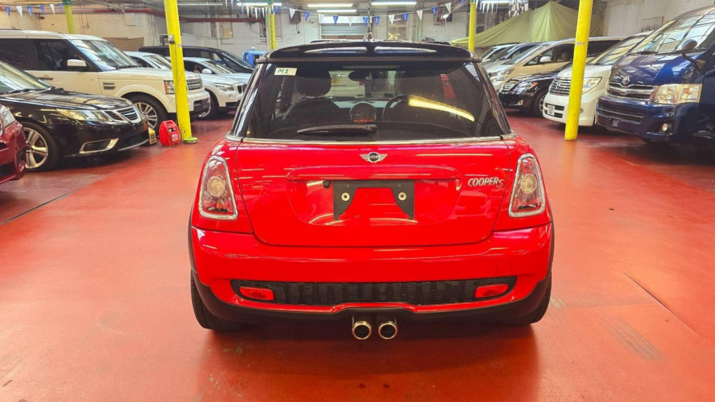 MINI HATCH COOPER