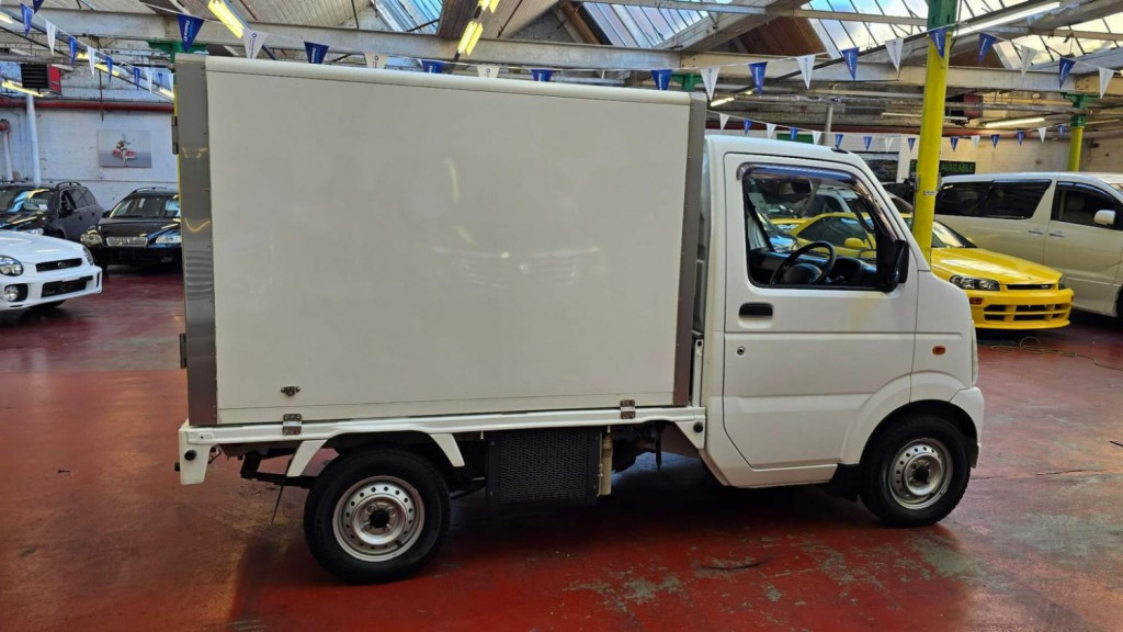 SUZUKI CARRY