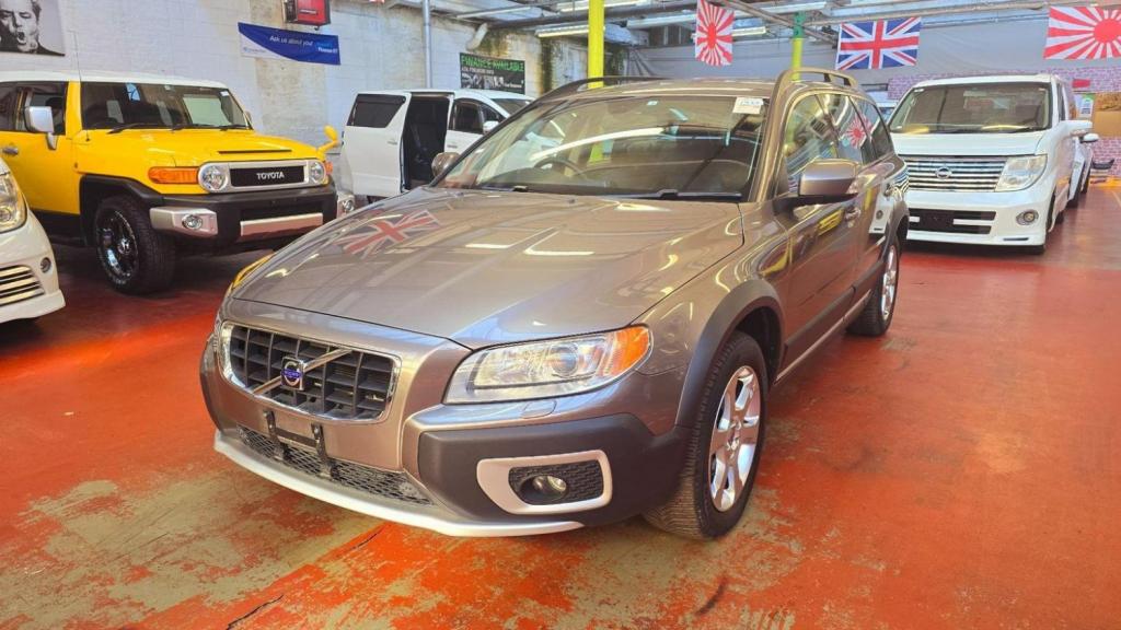 VOLVO XC70