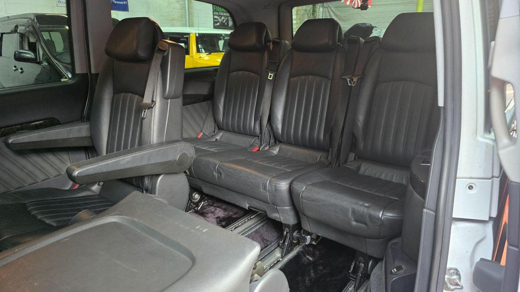 MERCEDES-BENZ V CLASS