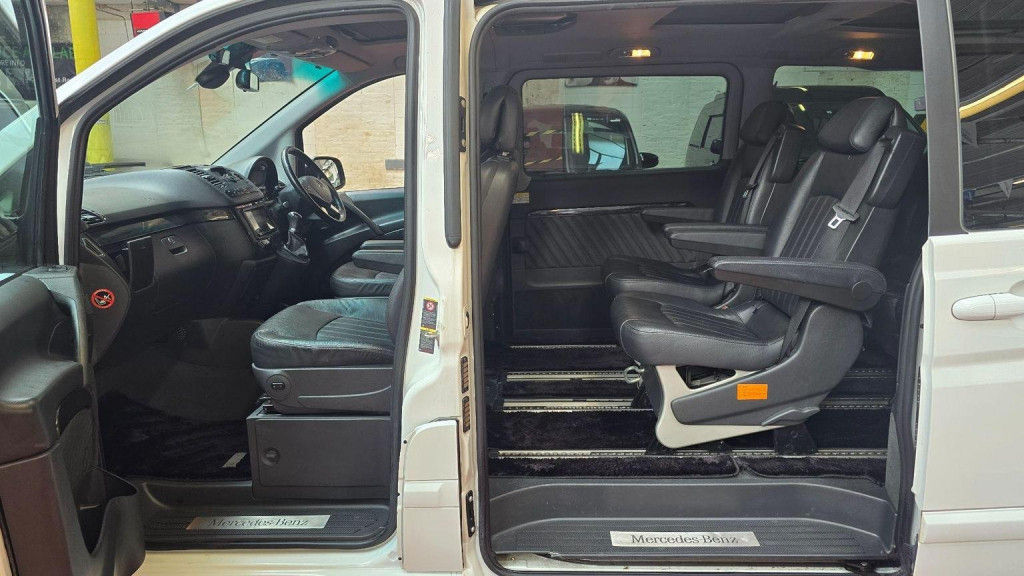 MERCEDES-BENZ V CLASS