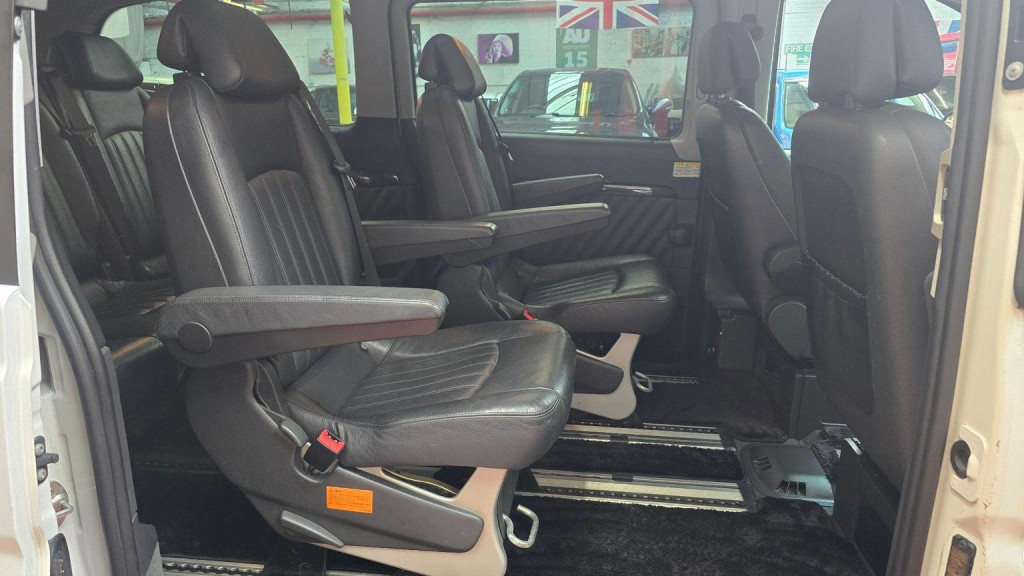 MERCEDES-BENZ V CLASS