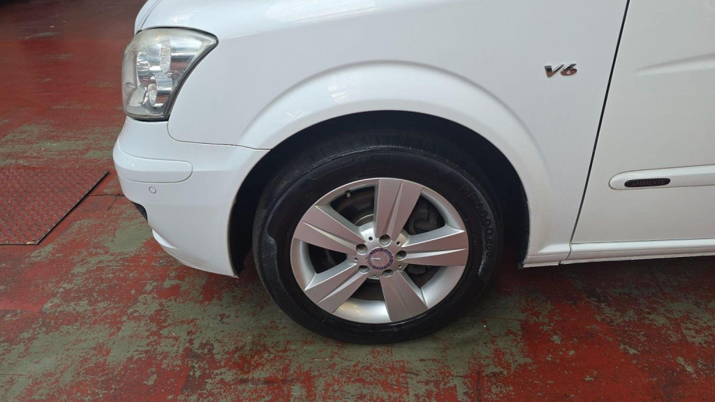 MERCEDES-BENZ V CLASS