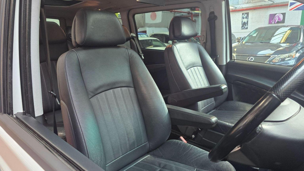 MERCEDES-BENZ V CLASS