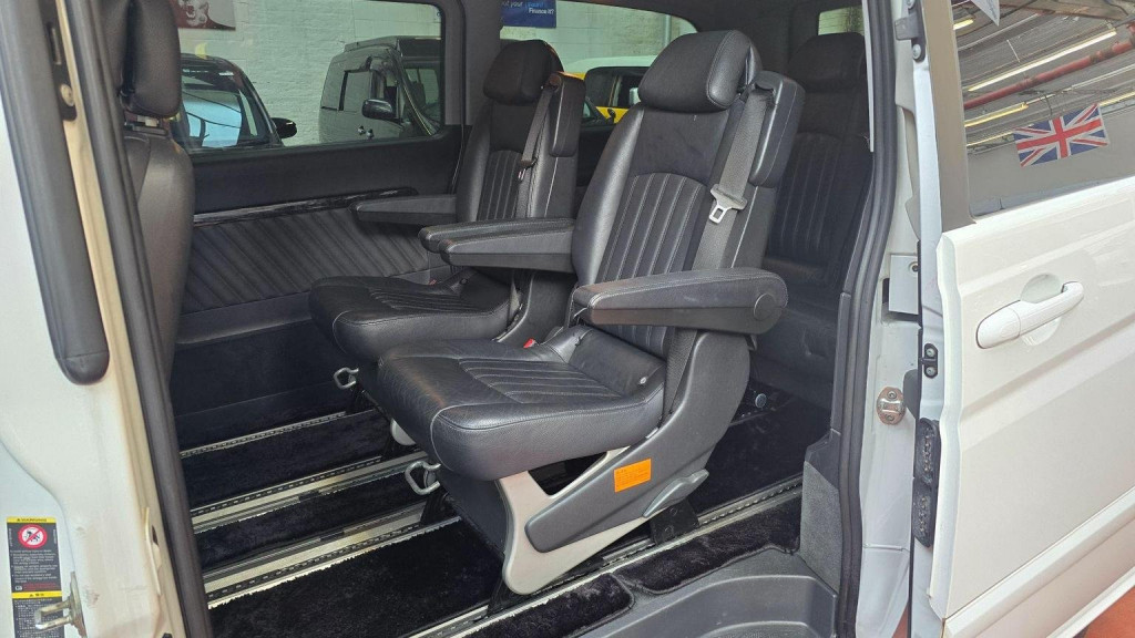 MERCEDES-BENZ V CLASS