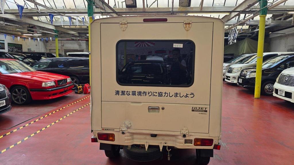 DAIHATSU HIJET