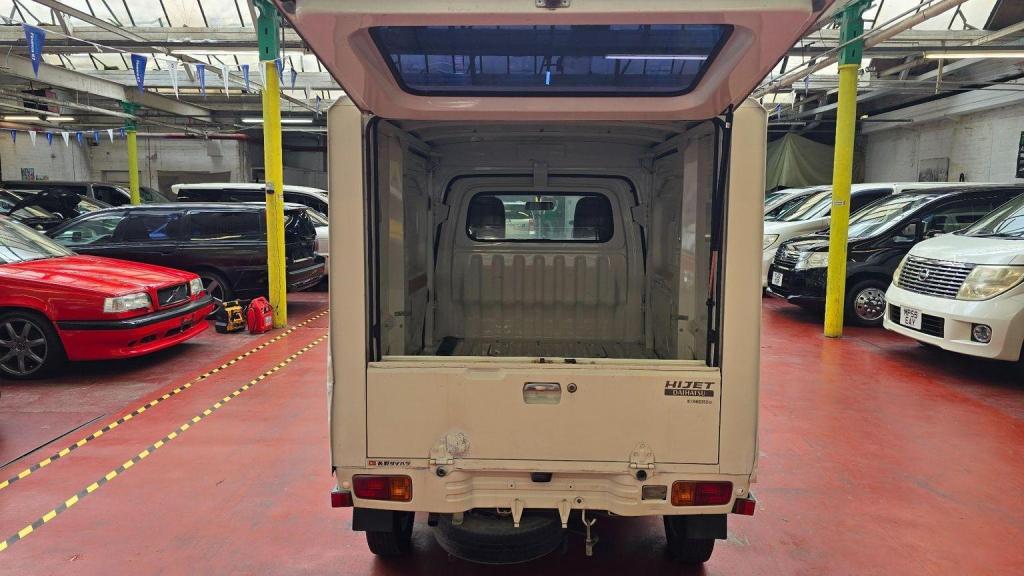 DAIHATSU HIJET