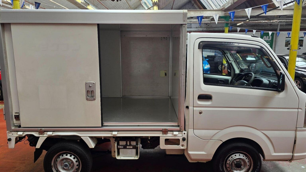SUZUKI CARRY