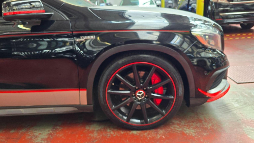 MERCEDES-BENZ GLA CLASS