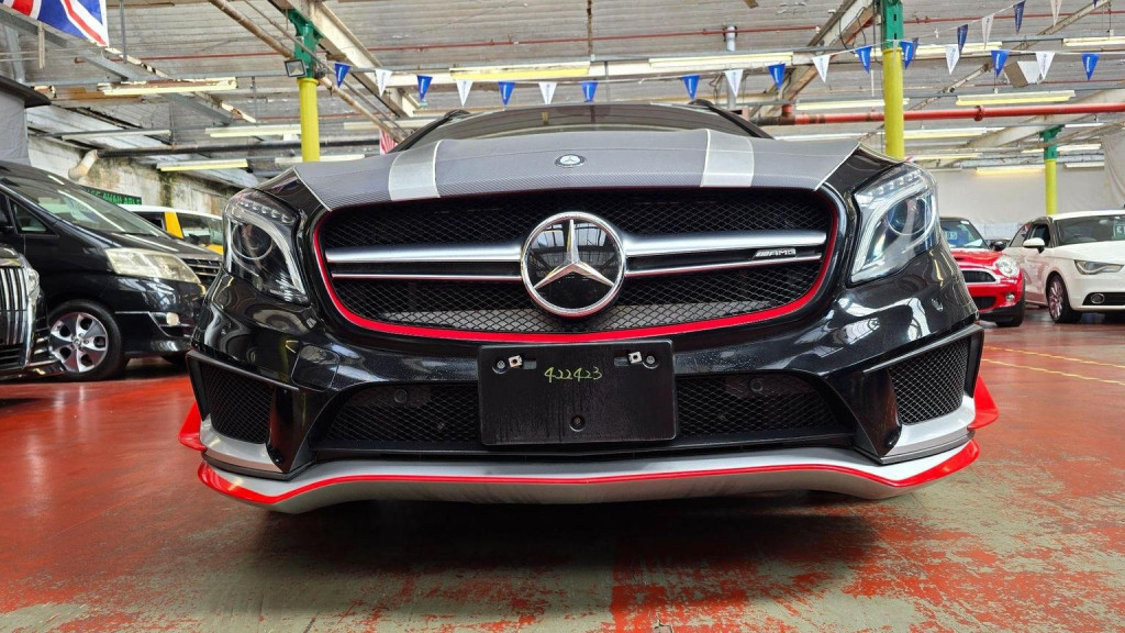 MERCEDES-BENZ GLA CLASS