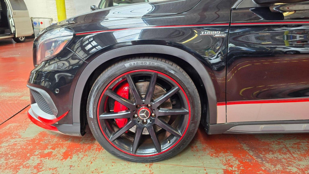 MERCEDES-BENZ GLA CLASS