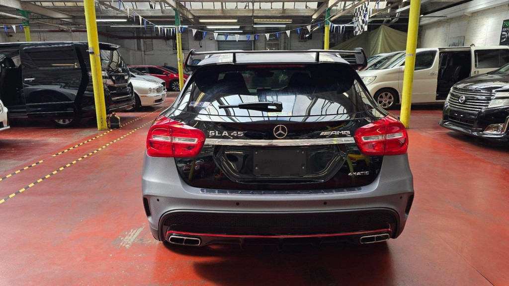 MERCEDES-BENZ GLA CLASS