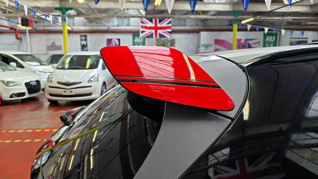 MERCEDES-BENZ GLA CLASS