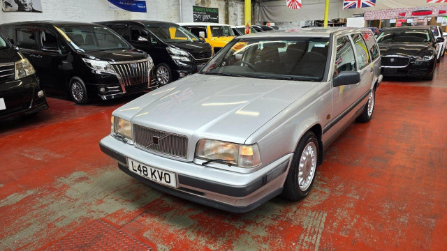 VOLVO 850